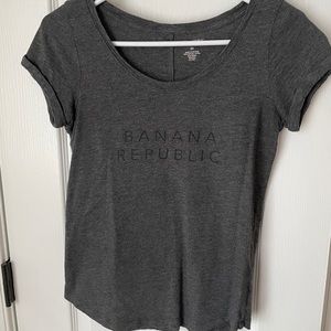 Banana Republic Tshirt